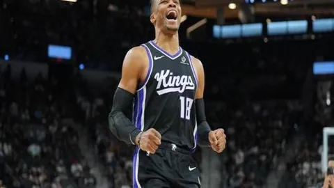 馬奎爾讚譽國家隊球員：展現無私奉獻風采